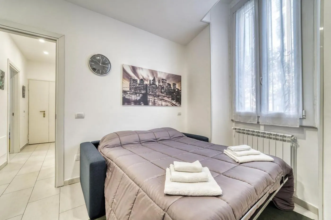 Residenza Via Carloni 18 Apartment Como 0*,  Italy