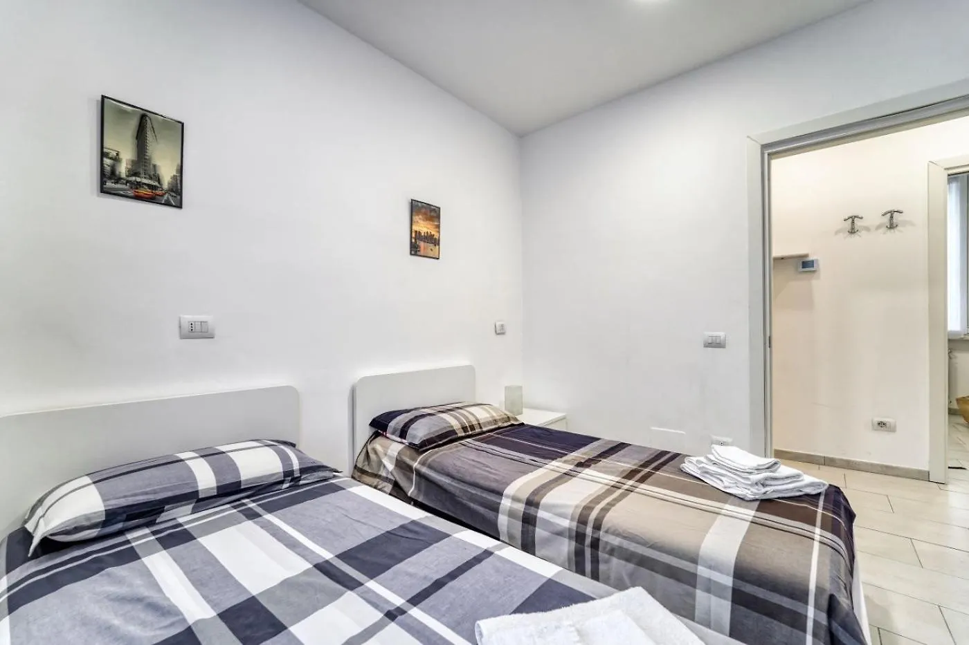 Residenza Via Carloni 18 Apartment Como Italy